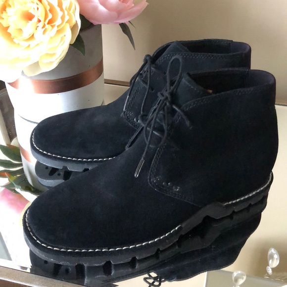 Cole Haan Black Suede Lace Up Chukka Desert Boots - Picture 4 of 9